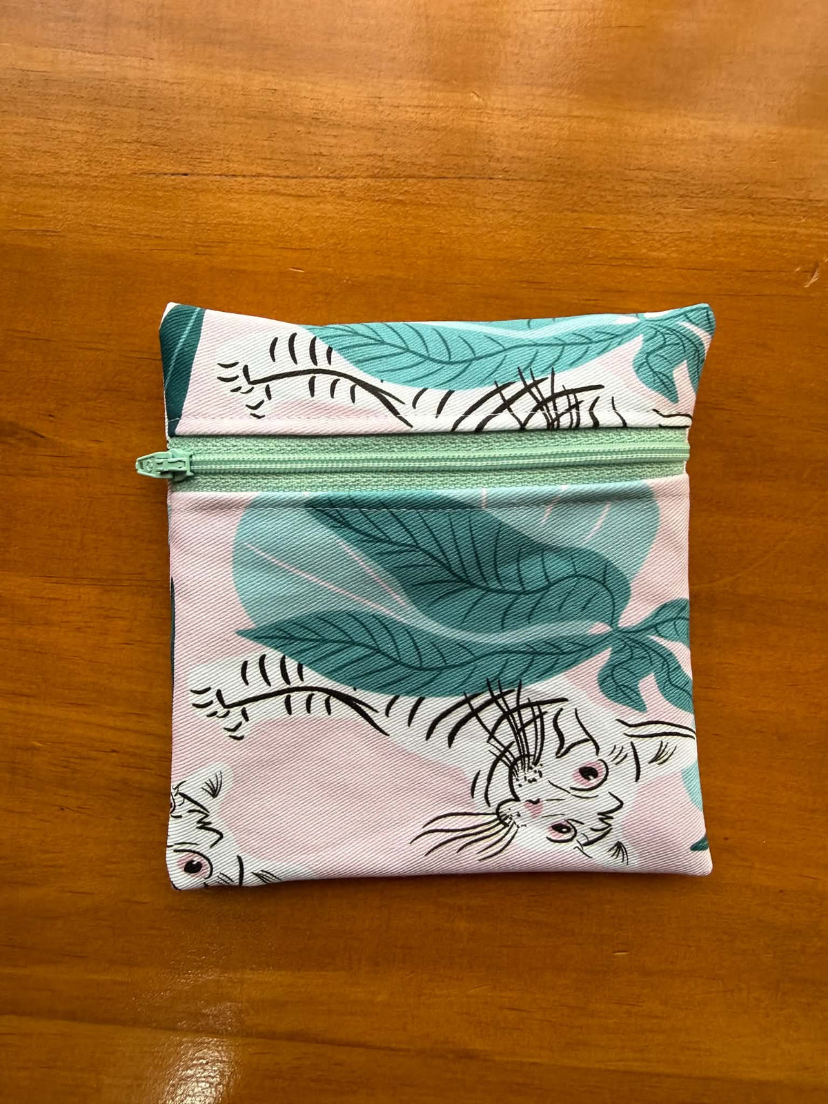 Coin Purse , Mini make up bag