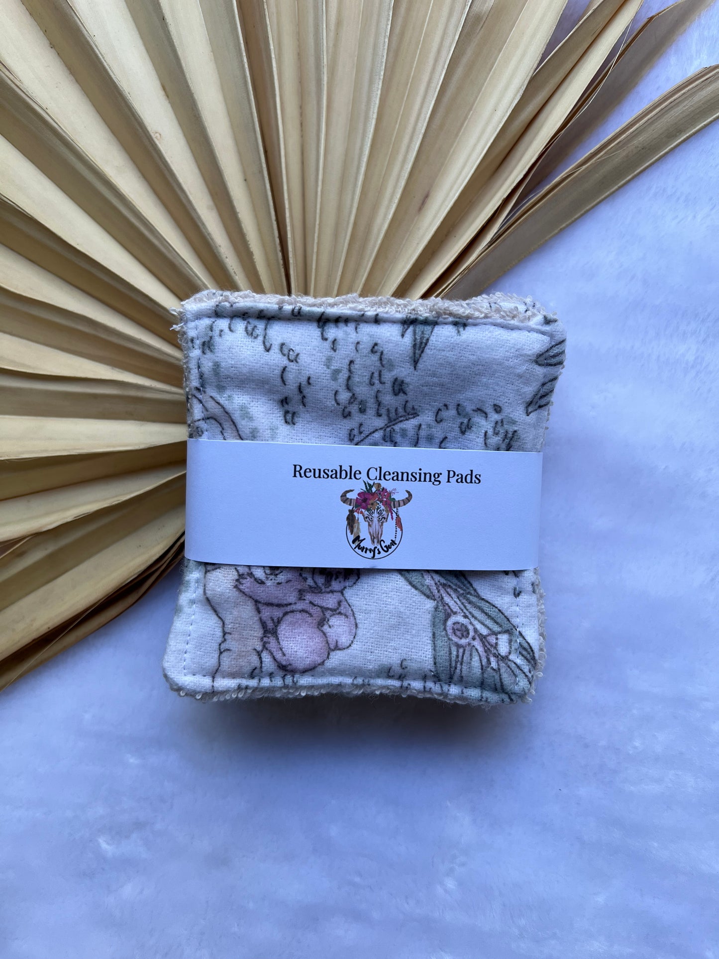 Reusable cleansing pads / makeup remover wipes