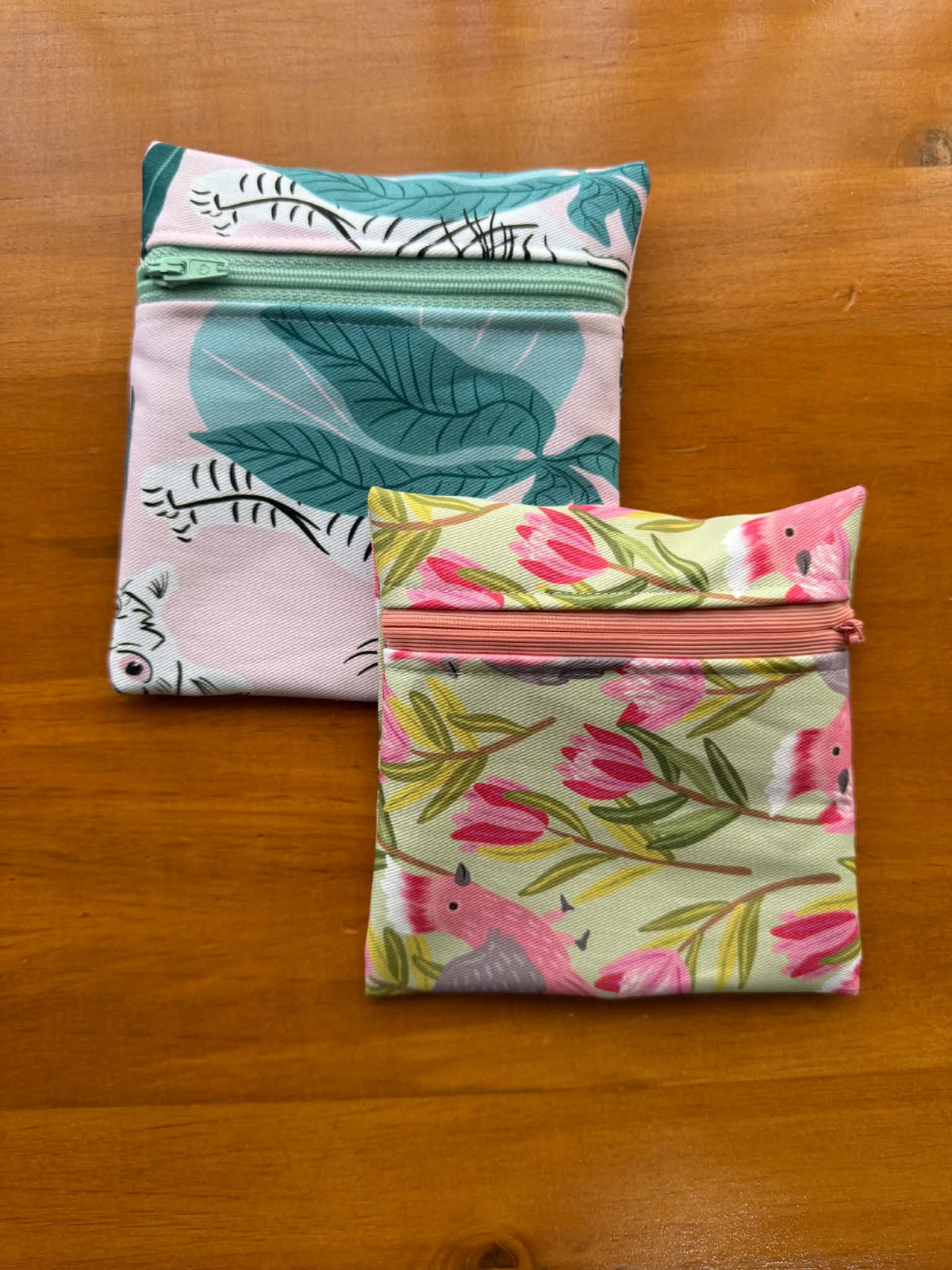 Coin Purse , Mini make up bag